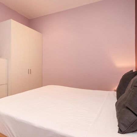 Fantastic 2 Bedroom 5 Minutes By Car From Plaza Catalunya バルセロナ エクステリア 写真