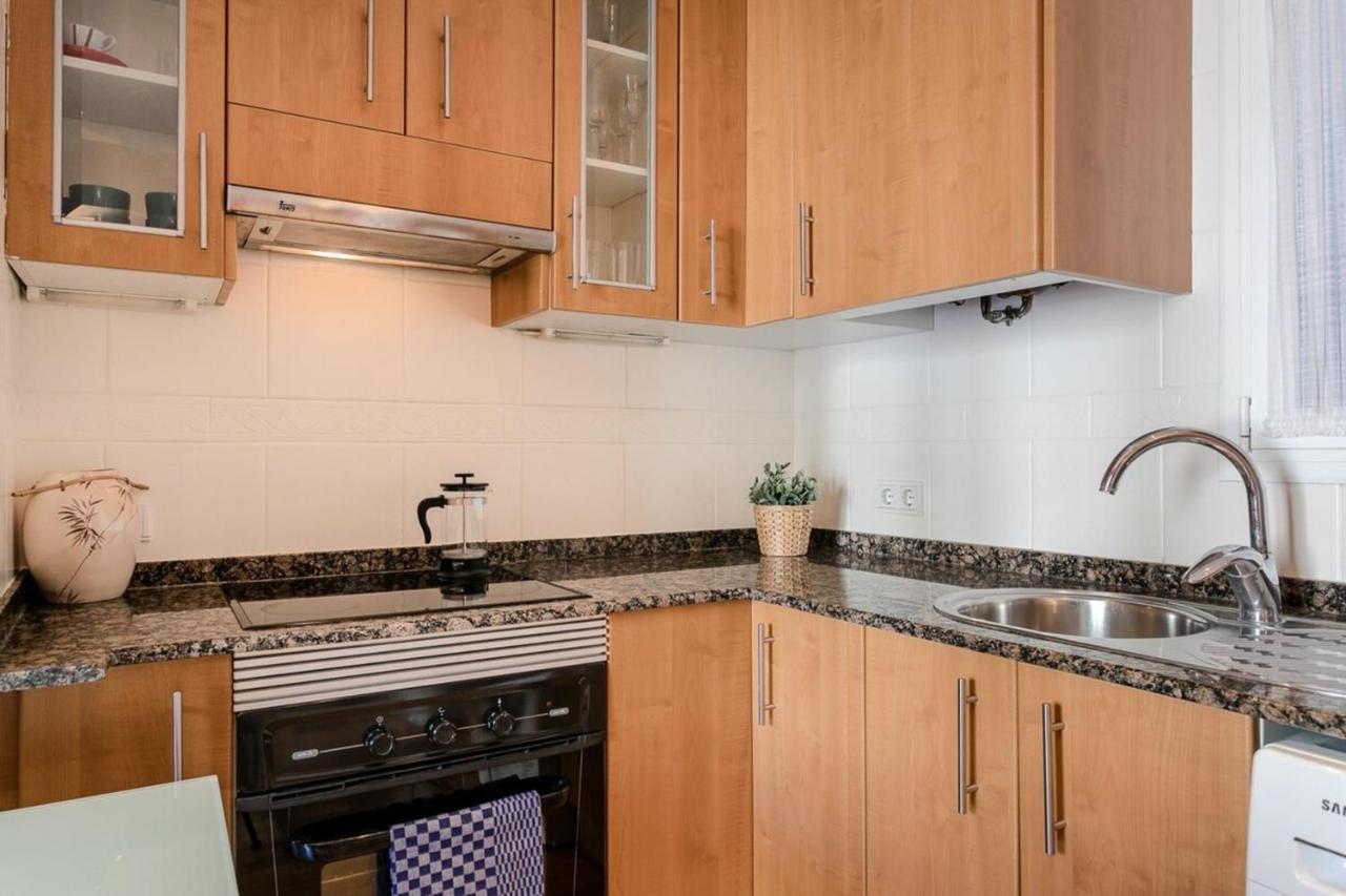 Fantastic 2 Bedroom 5 Minutes By Car From Plaza Catalunya バルセロナ エクステリア 写真